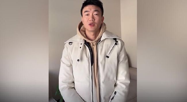 伊藤惠美又对伊藤雄彦说道：兄长，叶先生说的对，这件事除了叶先生的帮助之外，也不得不说我们伊藤家族的造化确实难得